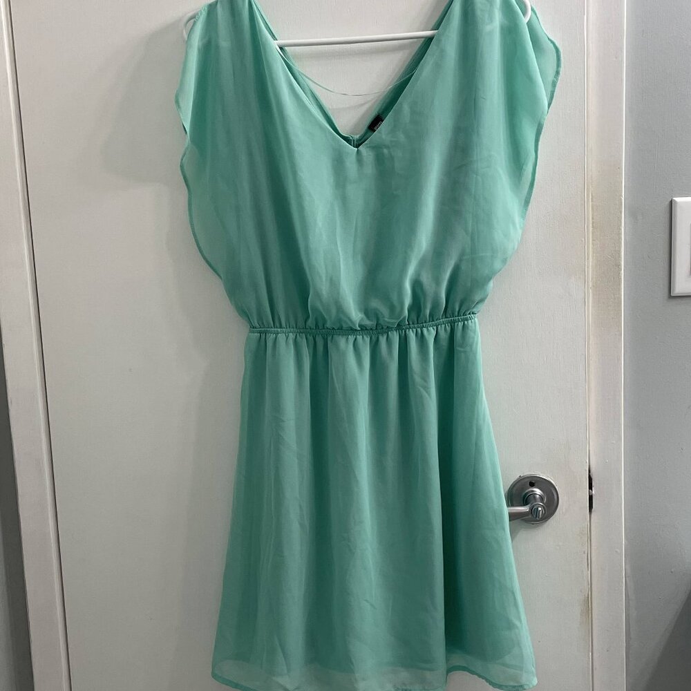 Mint green blouson dress